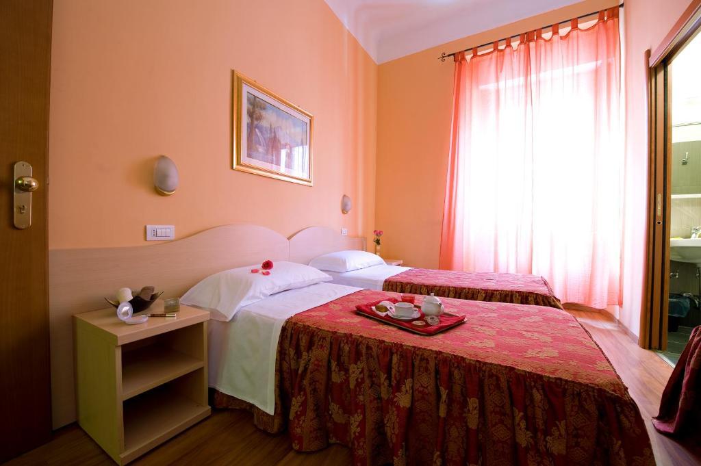 Hotel Sabatino Milano Værelse billede